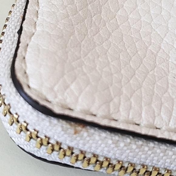 Michael Kors Wristlet - Picture 6 of 10